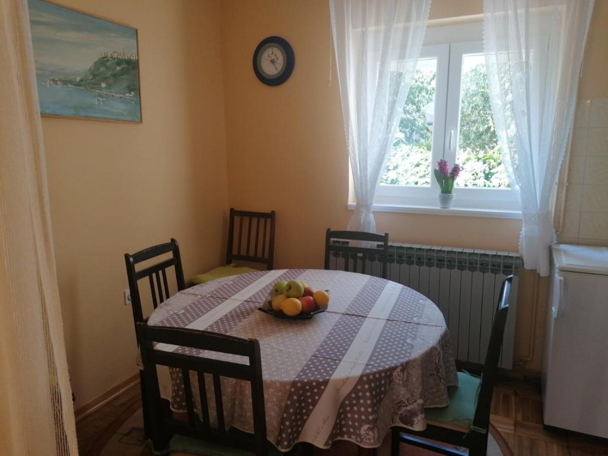 Apartments Cubranic Baška Екстериор снимка