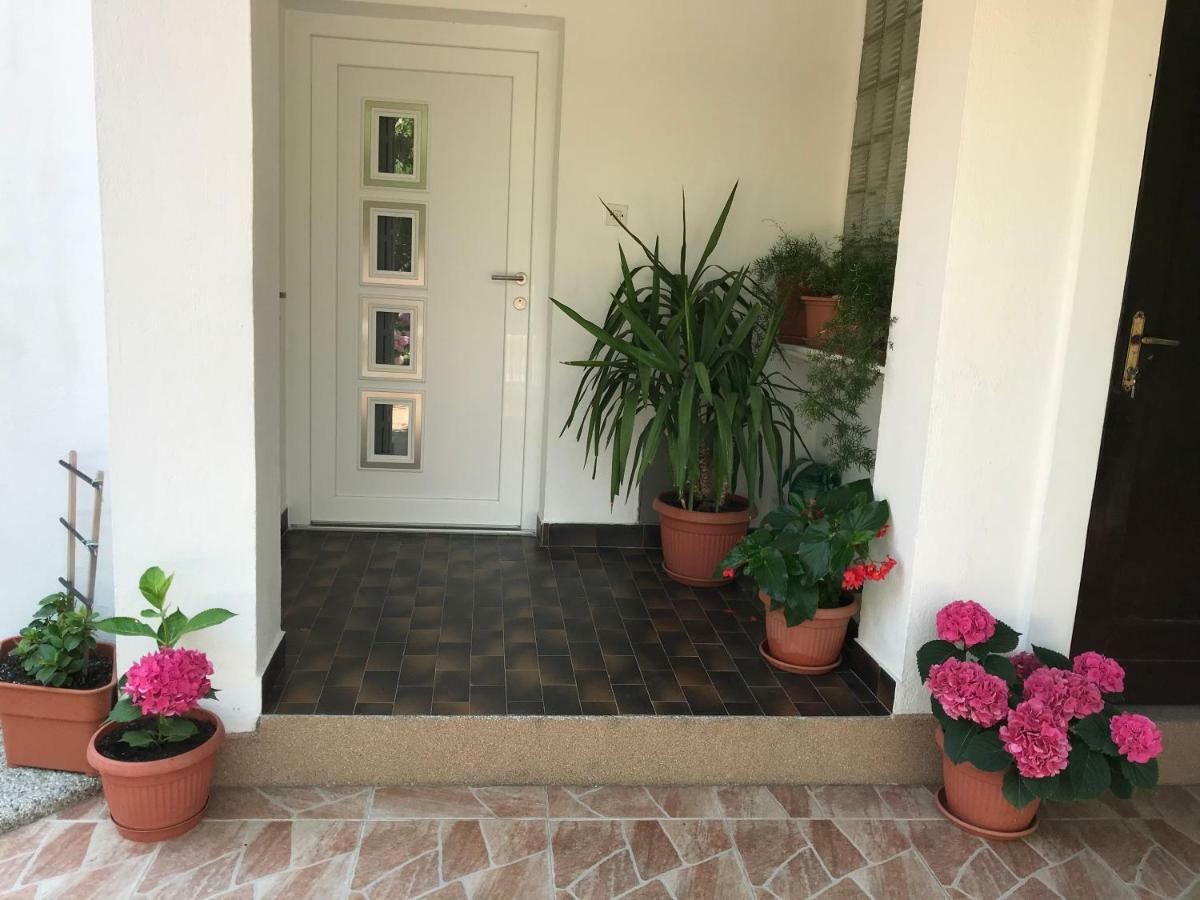 Apartments Cubranic Baška Екстериор снимка